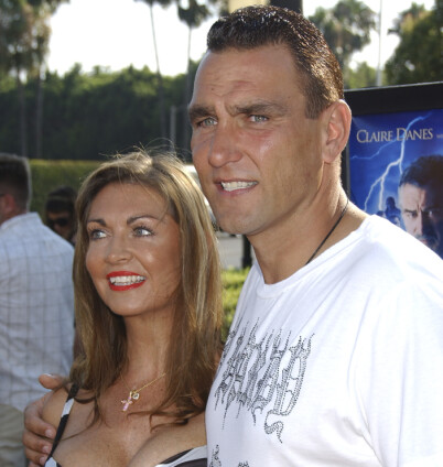 STJERNEPAR: Tanya og Vinnie sammen i 2013. Sistnevnte har beskrevet kona som sin perfekte match. Foto: NTB Scanpix STJERNEPAR: Tanya og Vinnie sammen i 2013. Sistnevnte har beskrevet kona som sin perfekte match. Foto: NTB Scanpix